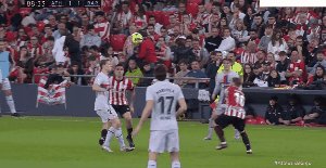 B体育赛事资讯-【西甲】拉菲尼亚致胜 巴萨1比0客胜毕尔巴鄂