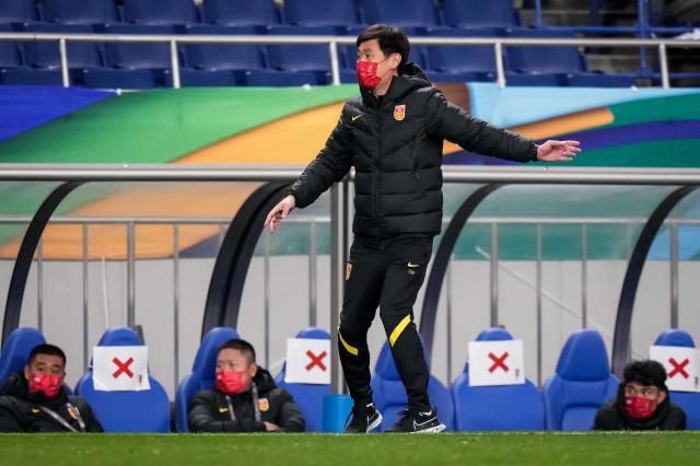 B体育赛事资讯-李霄鹏国足首秀开门黑 初一战越南才是真正大考