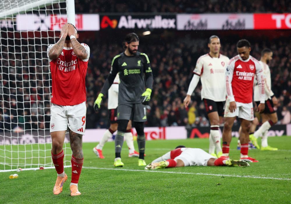 B体育中国官网-靠谱不?曼城主场负倒数第一,枪手完胜红魔,英超冠军本轮悬念终