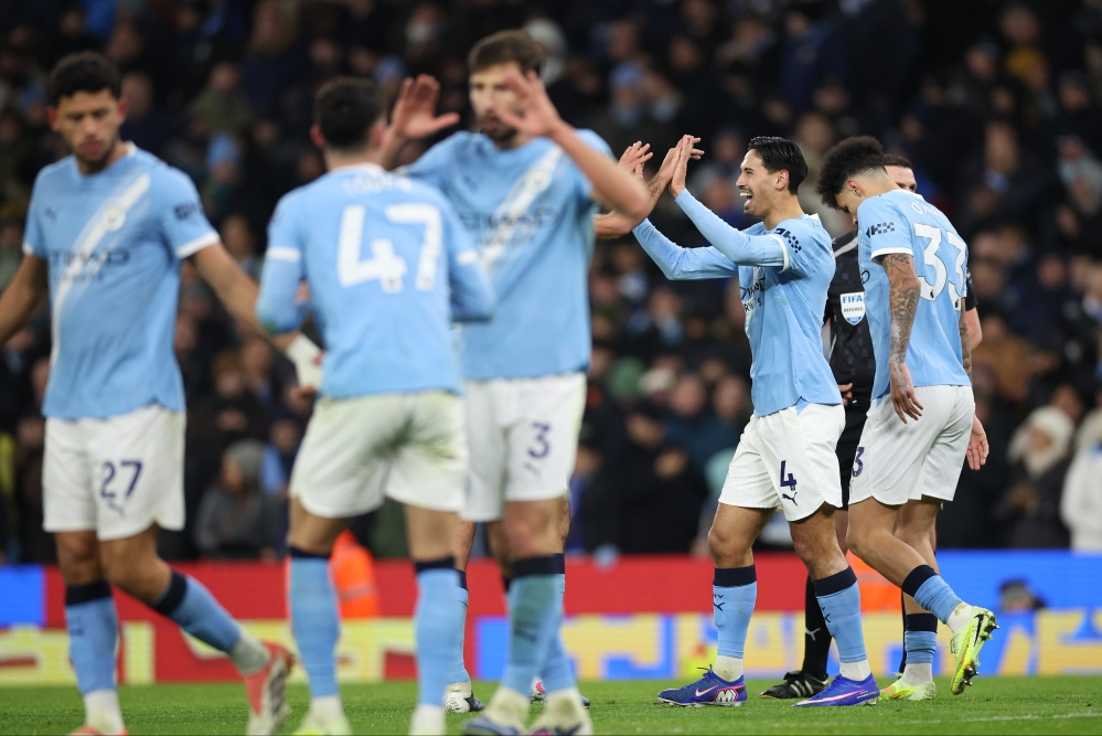 B体育中国官网-靠谱不?曼城主场负倒数第一,枪手完胜红魔,英超冠军本轮悬念终